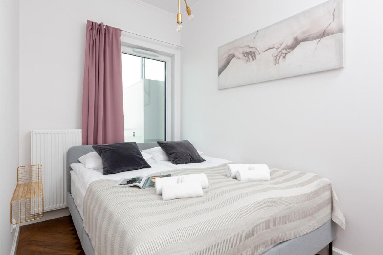 Business Center Apartments Warsaw Wola By Noclegi Renters Εξωτερικό φωτογραφία