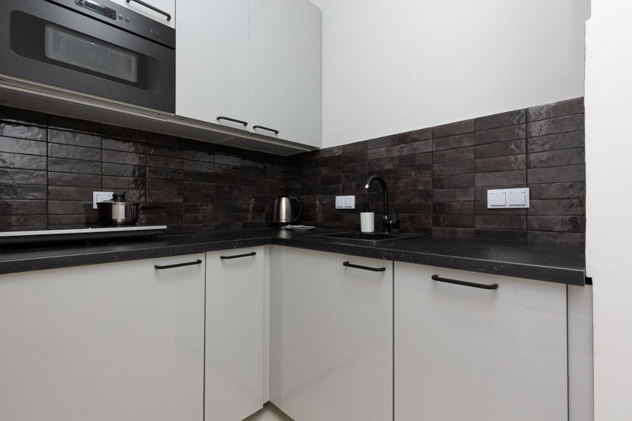 Business Center Apartments Warsaw Wola By Noclegi Renters Εξωτερικό φωτογραφία