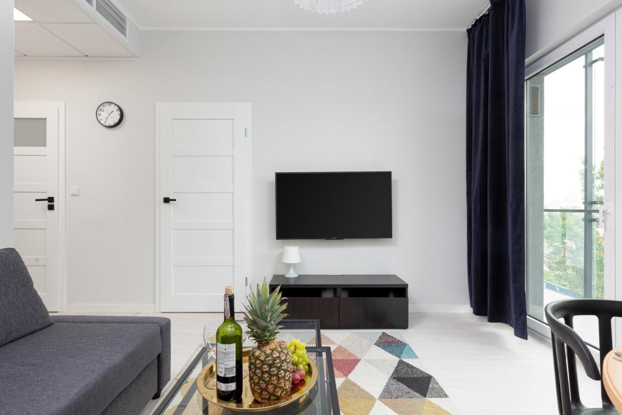 Business Center Apartments Warsaw Wola By Noclegi Renters Εξωτερικό φωτογραφία