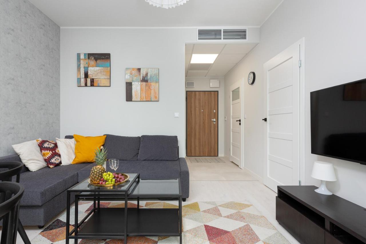 Business Center Apartments Warsaw Wola By Noclegi Renters Εξωτερικό φωτογραφία