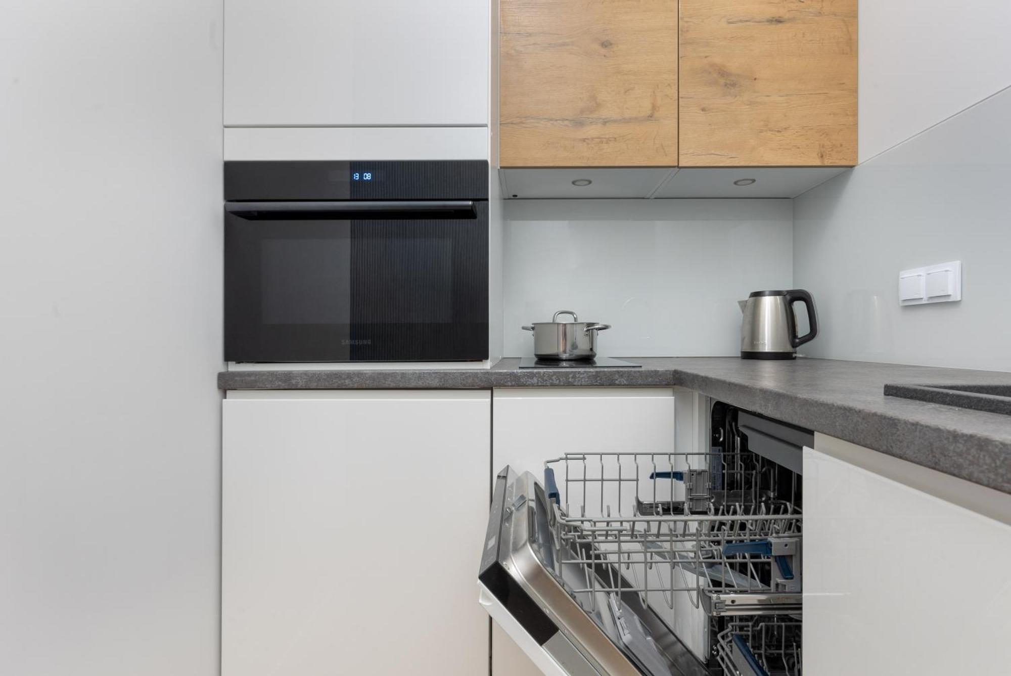 Business Center Apartments Warsaw Wola By Noclegi Renters Εξωτερικό φωτογραφία